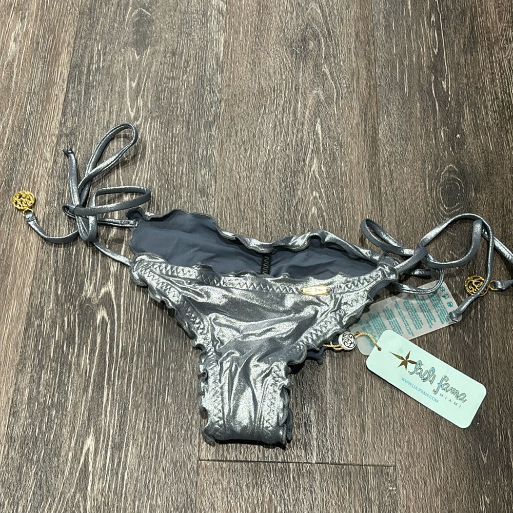 Luli fama Wavey Brazilian Platinum S NWT